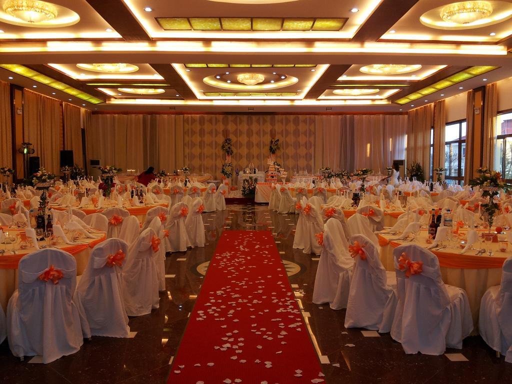 Hotel Paon D'Or Antananarywa Zewnętrze zdjęcie