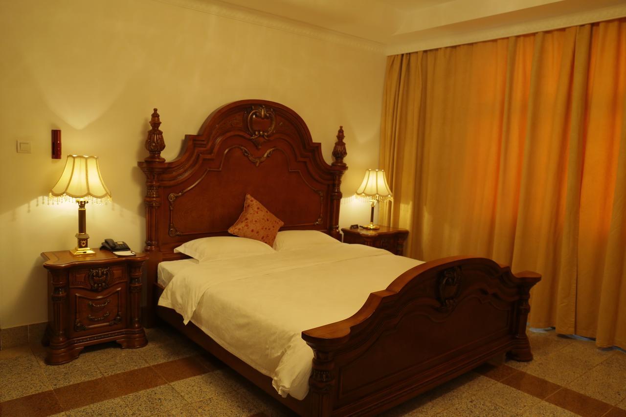 Hotel Paon D'Or Antananarywa Zewnętrze zdjęcie